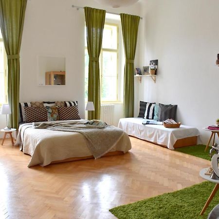 Wellness Apartments Florenc Prag Exterior foto