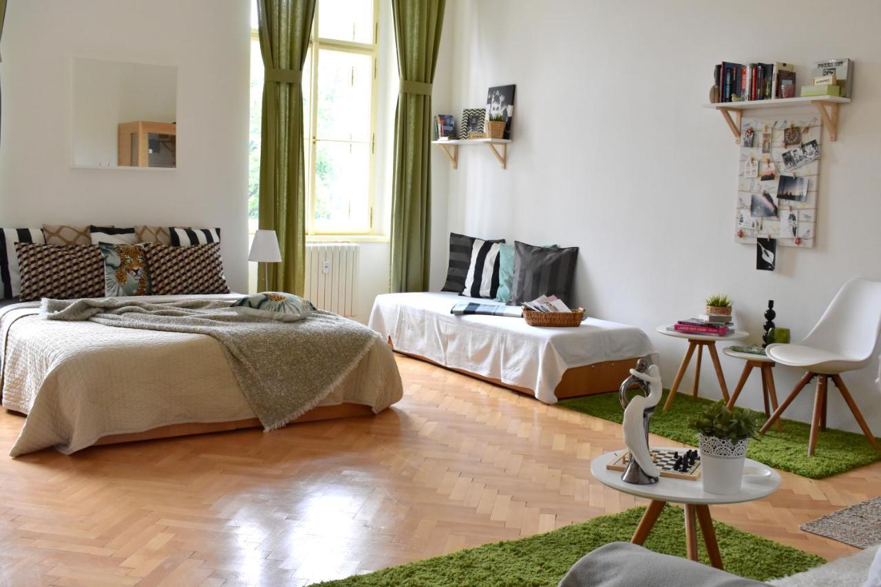 Wellness Apartments Florenc Prag Exterior foto